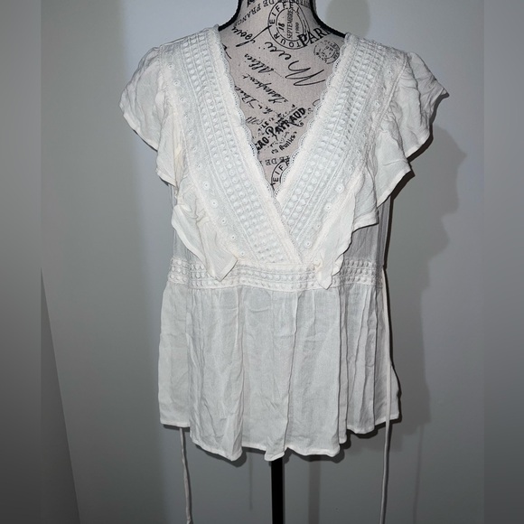 True Craft Tops - TRUE CRAFT Ivory Lace Eyelet Ruffle Boho Peplum Top NWT Large